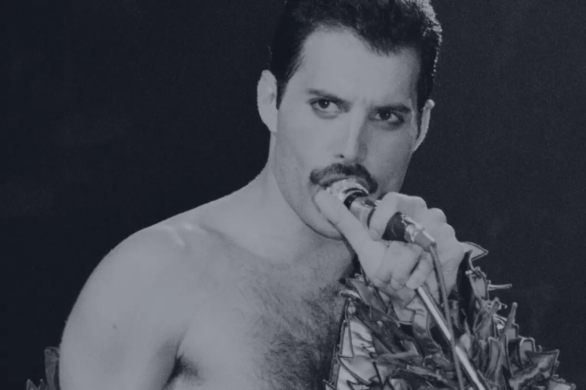 O Segredo Por Trás do Bigode: A Timidez Inesperada de Freddie Mercury Fora dos Palcos